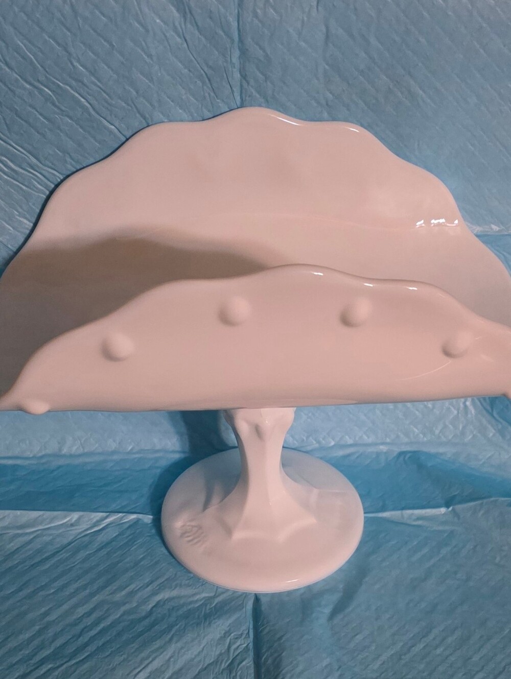 Indiana Glass 1950's Milk Glass Compote Fruit Bowl Excellent Condition - Picture 5 of 5